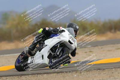 media/Sep-10-2022-SoCal Trackdays (Sat) [[a5bf35bb4a]]/Turn 6 (1140am)/